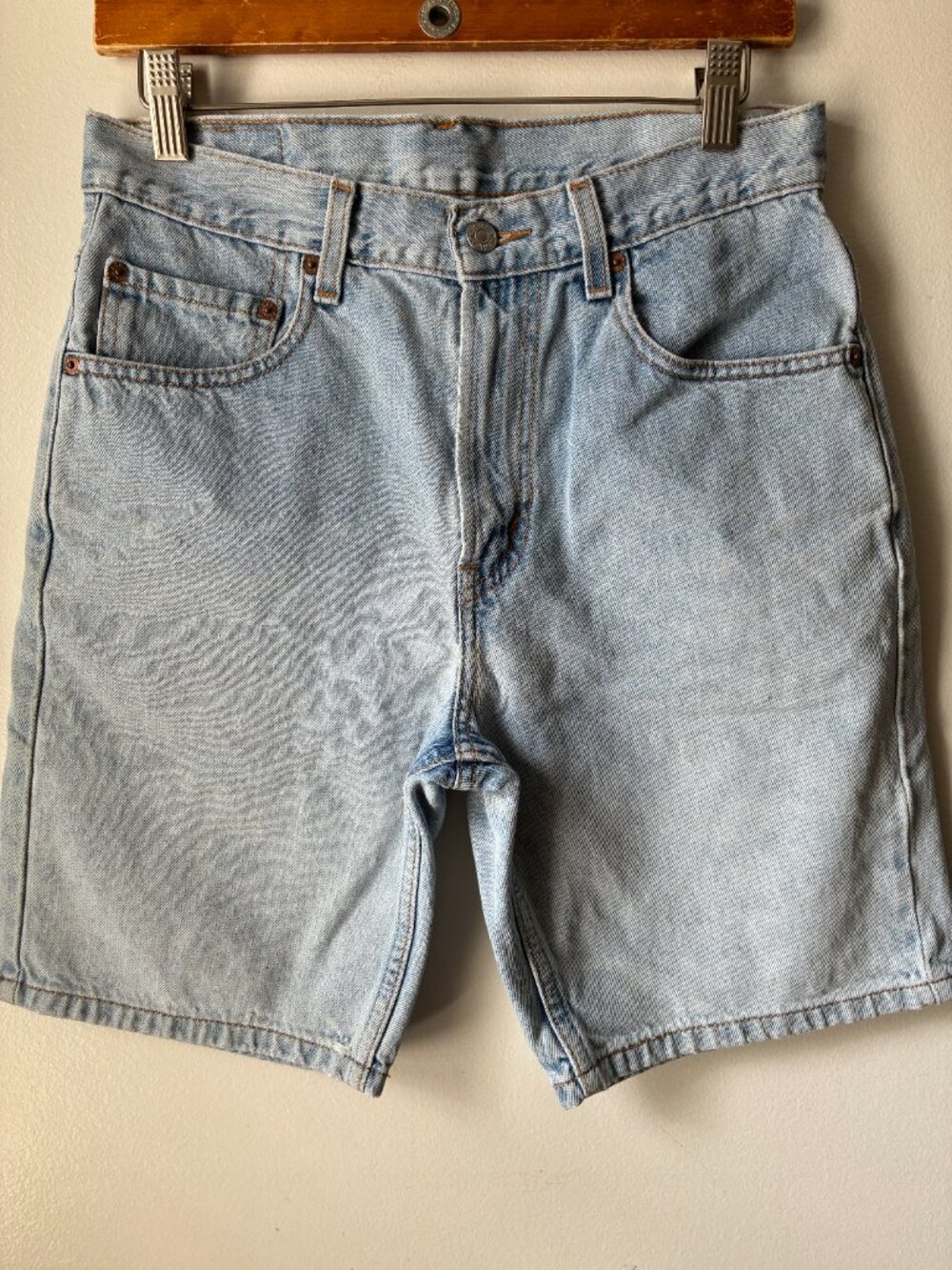 EUC LEVI'S 505 MOM JEAN SHORTS SIZE L / WAIST 30
